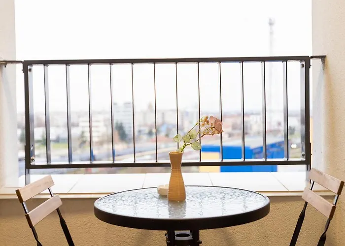 Fullview Deluxe, Free Underground Parking 티미쇼아라