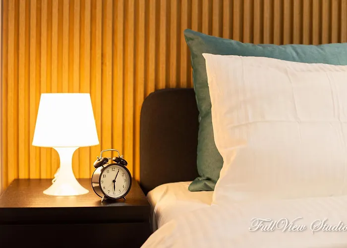 Fullview Deluxe, Free Underground Parking 아파트 *